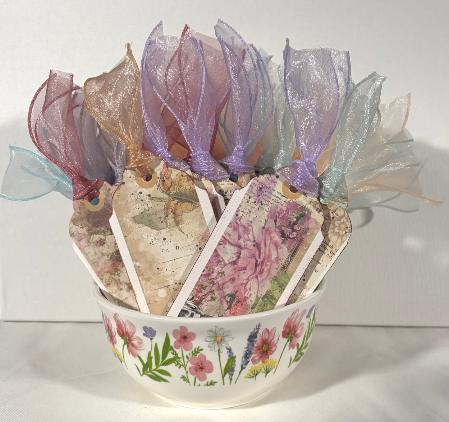 Artisan a - Floral Script